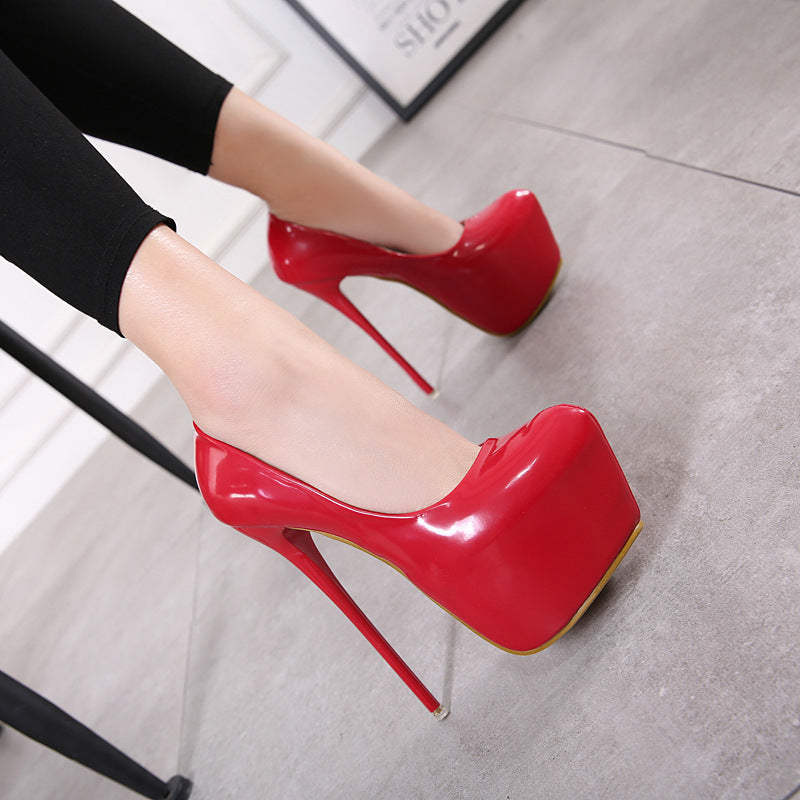 Round Toe High Heel Platform Pumps