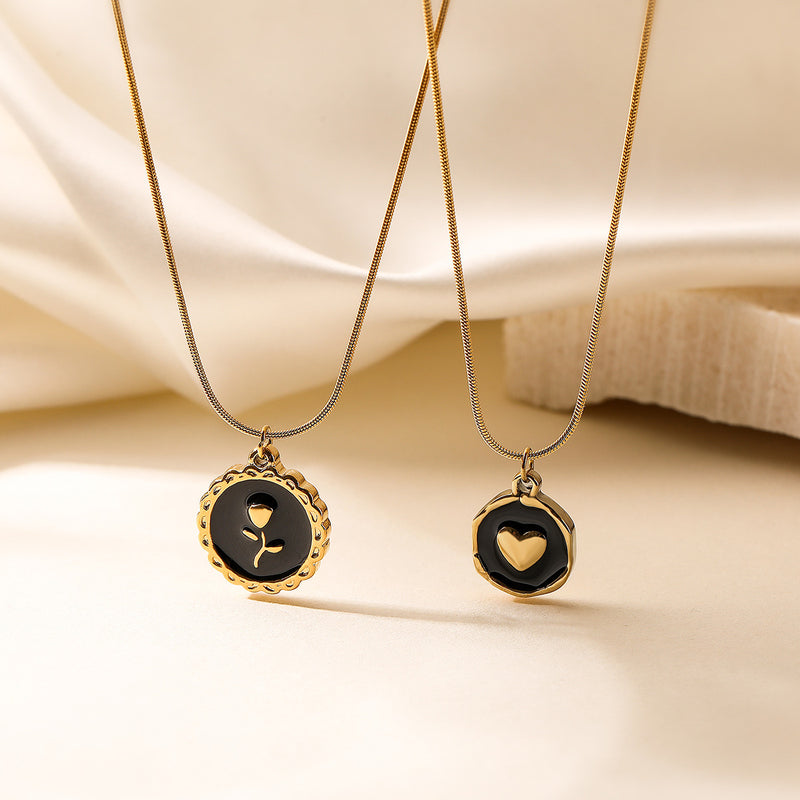 Retro Oil Dripping Heart Pendant Necklace