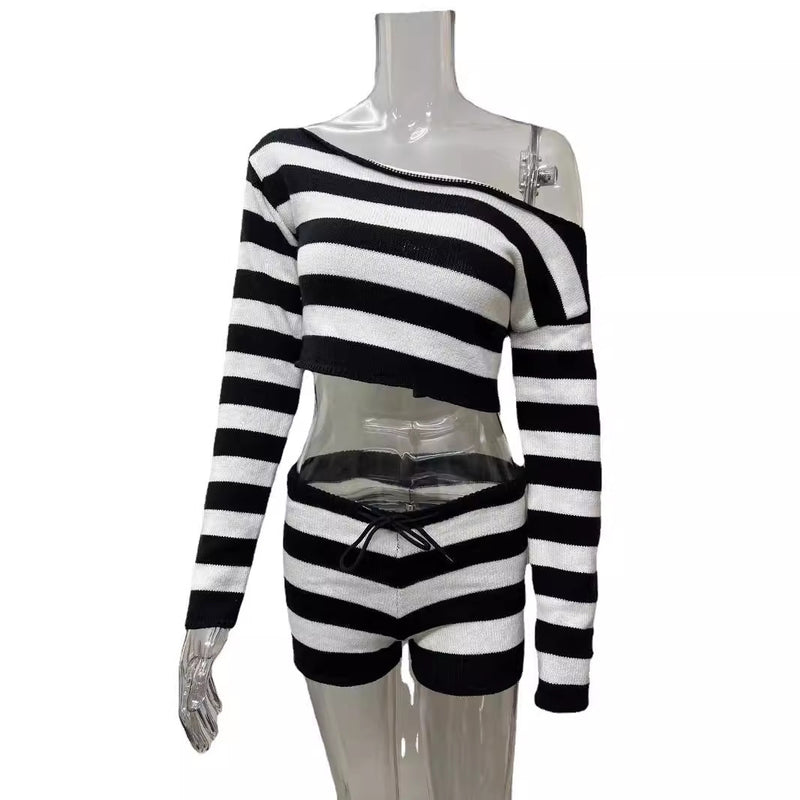 Striped Exposed Navel Suit for Women